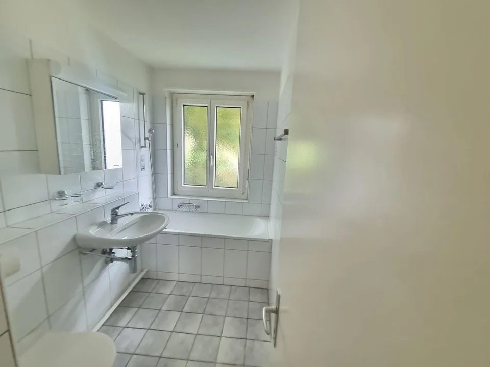 3 Zimmer Wohnung in Schaffhausen – Foto 3 von 7