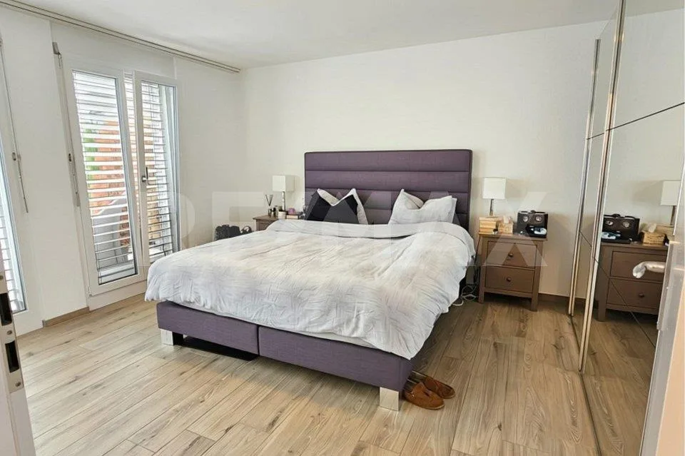 Rêve de vie avec beaucoup d'espace : maison d'angle 5.5 pièces avec jardin et grande terrasse, 8953 Dietikon ZH – photo 4 sur 13
