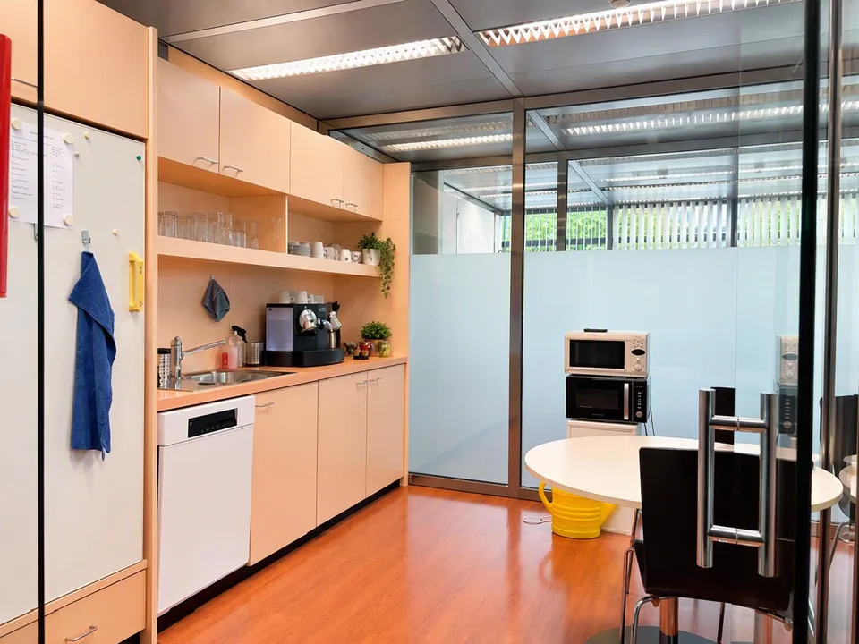 Befristete Bürofläche an Toplage direkt beim Bahnhof Zug – Foto 5 von 5