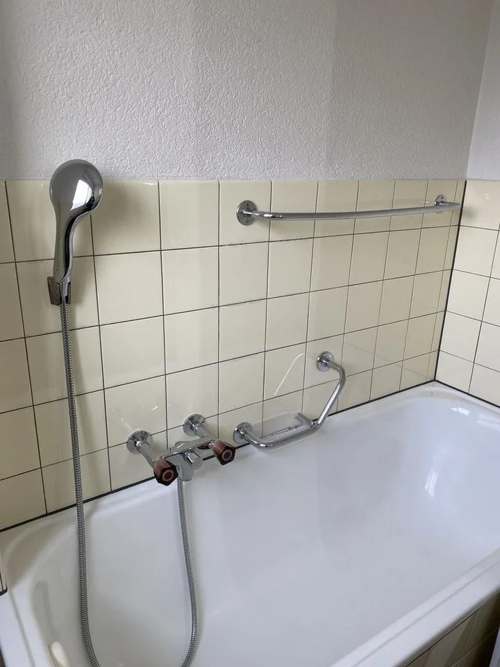 Zentral wohnen am Libellenweg: Gemütliche 2-Zimmer-Wohnung in Lyss – Foto 4 von 8