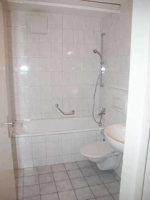 Appartamento 2 camere vicino all'ospedale cantonale / Uni – foto 5 di 5