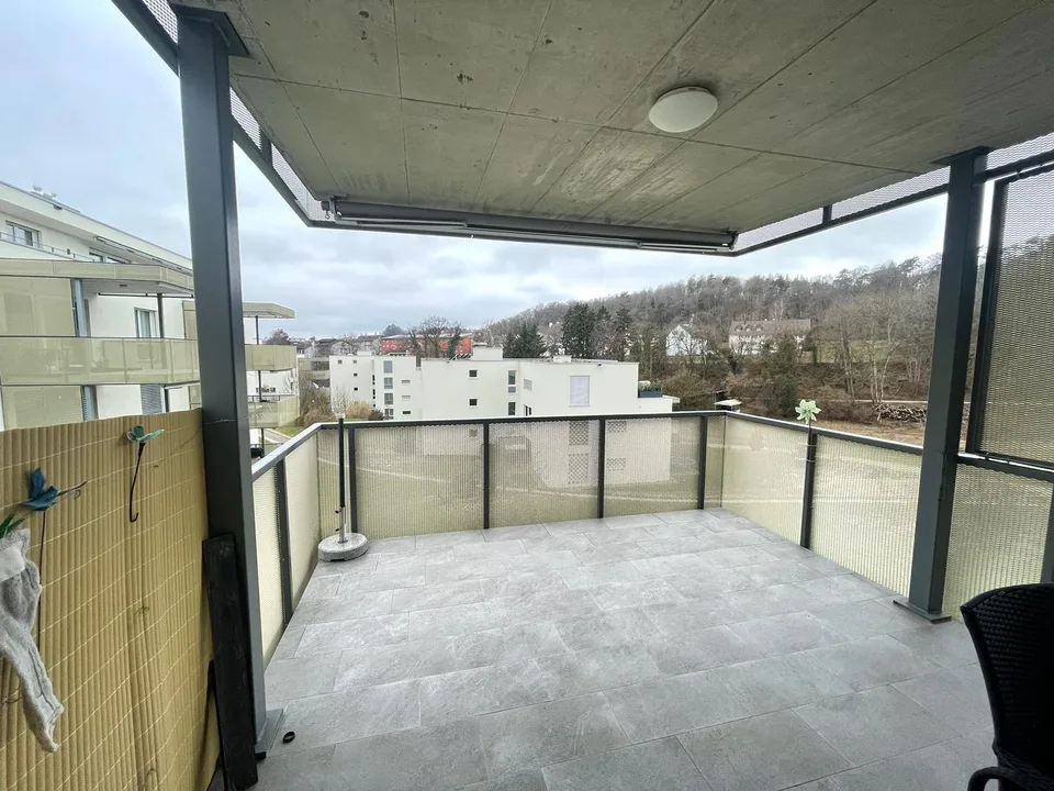 Moderne 3,5 Zimmer Wohnung in Herblingen – photo 3 sur 9