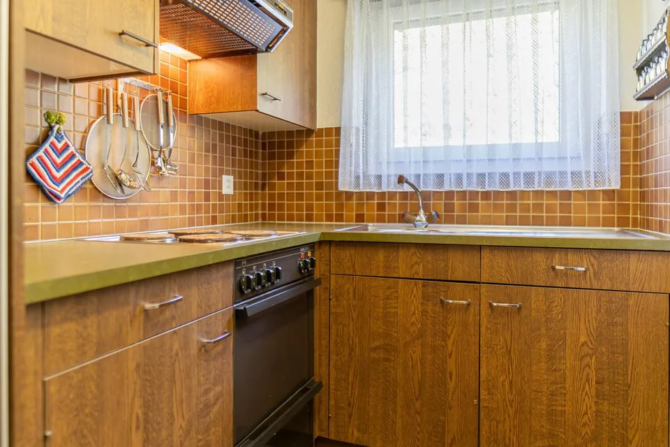 Klein und fein heimelige 2-Zimmerwohnung mit Weitblick in Grächen – Foto 10 von 17