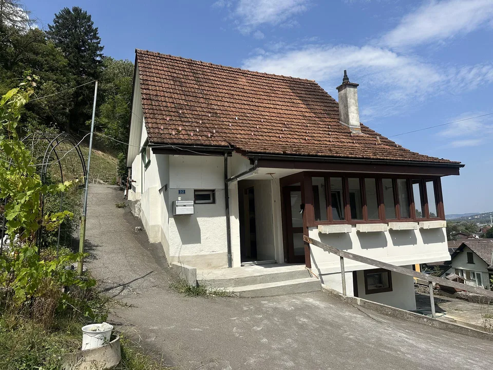 renoviertes Einfamilienhaus: hell, gemütlich und naturnah – Foto 2 von 13