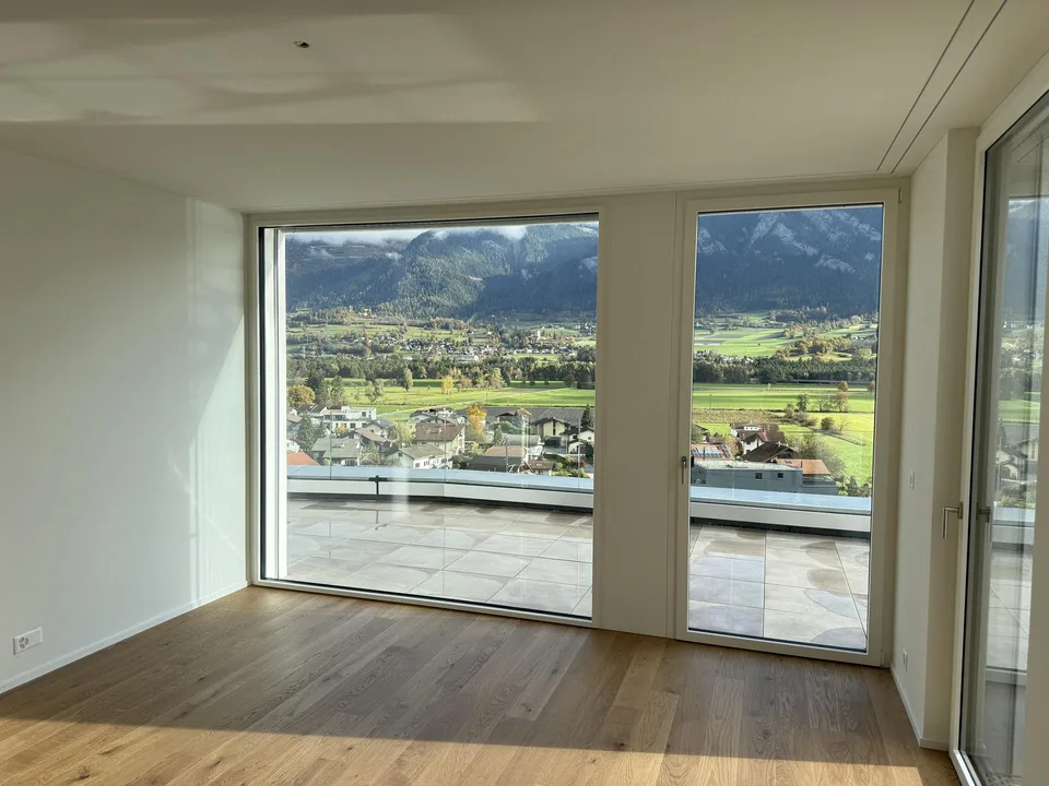 5.5-Zimmer-Eigentumswohnung in Cazis – Foto 2 von 6