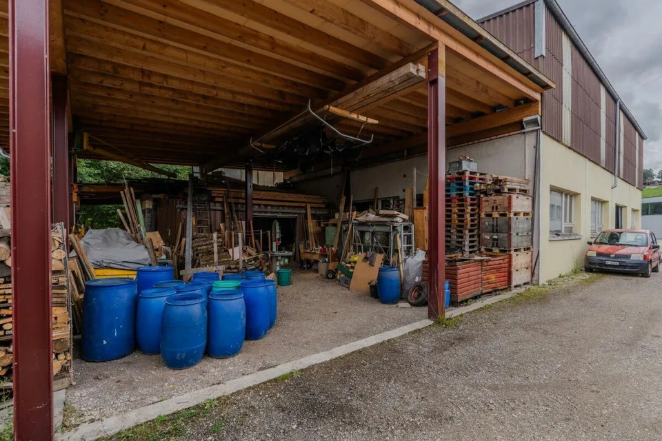 Industrial building for sale in Reconvilier – photo 17 of 17