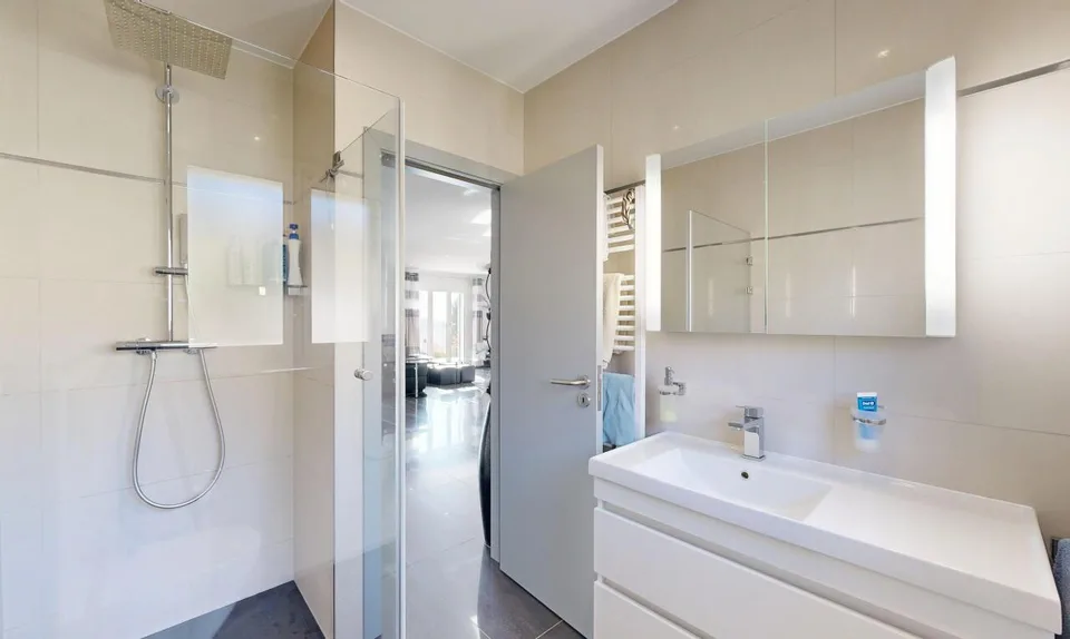 4.5 Zimmer Einfamilienhaus in Les Hauts-Geneveys – Foto 9 von 11