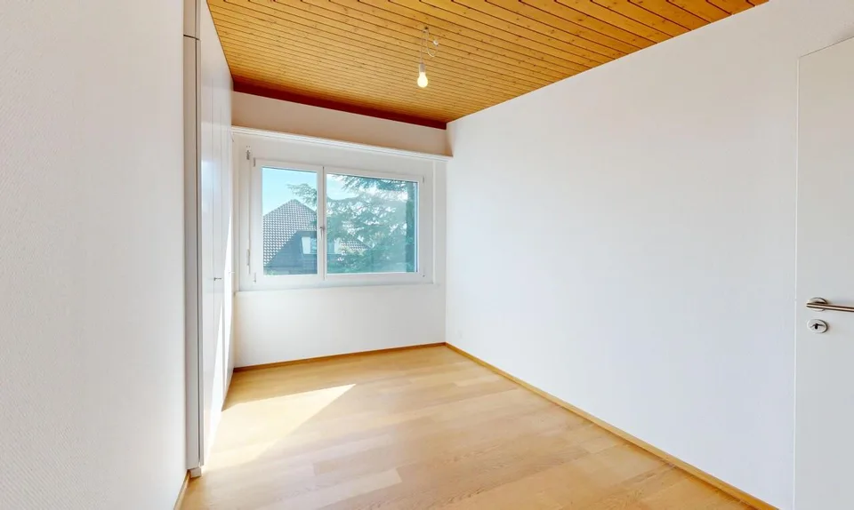 Casa di 5½ locali modernizzata con sonda di terra e grande giardino – foto 8 di 11