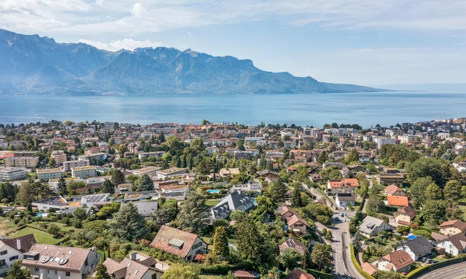 6.5 Zimmer Einfamilienhaus in La Tour-de-Peilz – Foto 10 von 11
