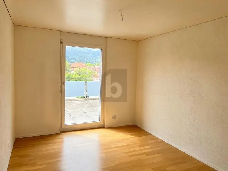 MAGNIFICO E IDEALMENTE SITUATO – foto 4 di 6