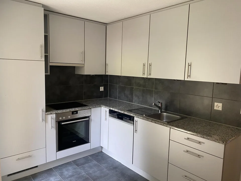 Helle 3 1/2-Zimmer-Wohnung – Foto 5 von 13