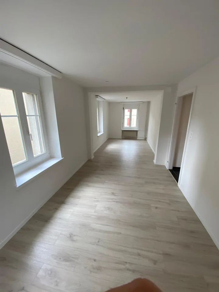 Helle 3.5-Zimmer-Wohnung mit Altbaucharme in St. Gallen – photo 6 sur 9