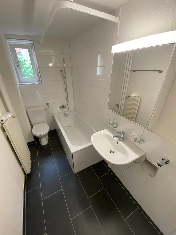 Helle 3.5-Zimmer-Wohnung mit Altbaucharme in St. Gallen – photo 8 sur 9