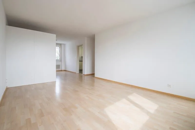 Schöne 4.5-Zimmer-Wohnung im 5. OG zu vermieten – Foto 5 von 6