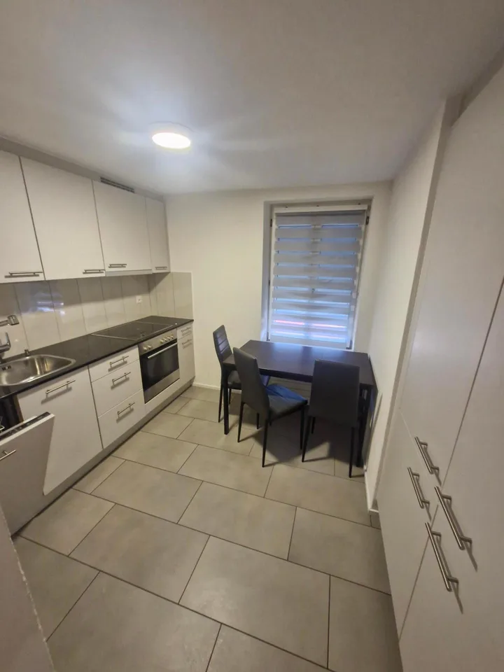 Moderne 3 Zimmerwohnung in der Nähe zum Bahnhof – Foto 3 von 3