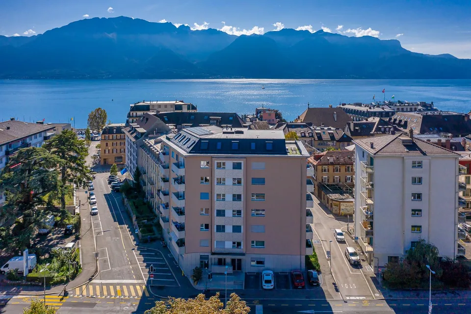 Appartamento con vista sul lago e le Alpi! – foto 2 di 3