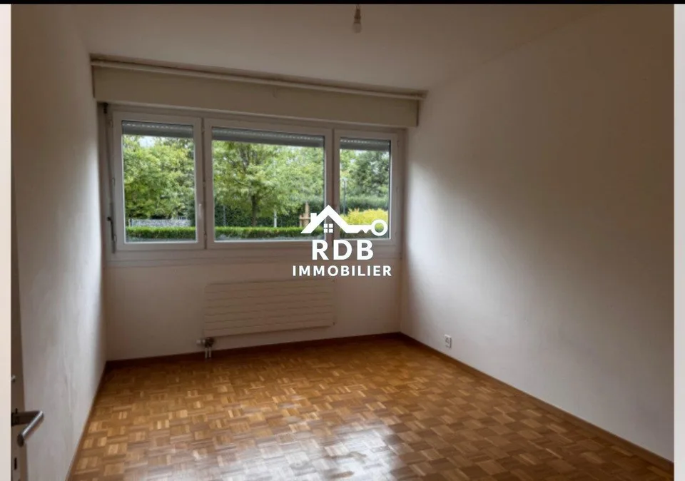Großes Durchgangsappartement – Foto 3 von 14