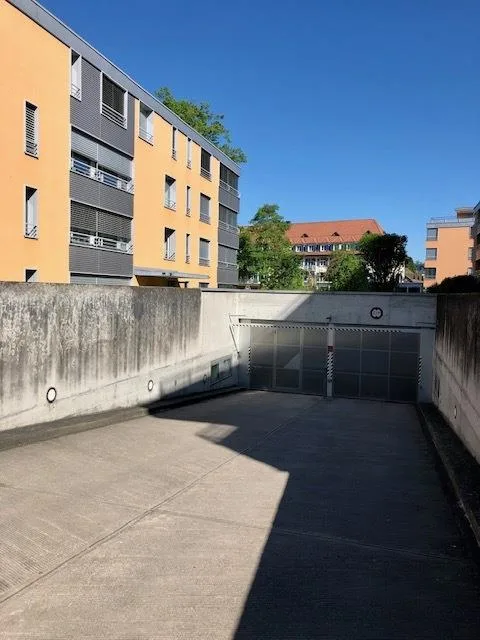 Places de stationnement à proximité de la gare de Wettingen – photo 2 sur 3