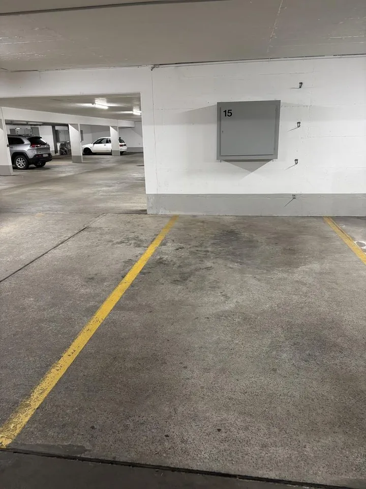 Garagenplätze in Unterentfelden – Foto 2 von 2