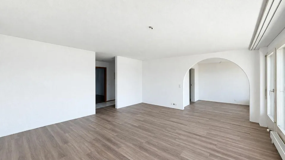 Wohnen mit See- und Bergsicht - 3½ Zimmer mit grossem Balkon in Gunten – Foto 8 von 18
