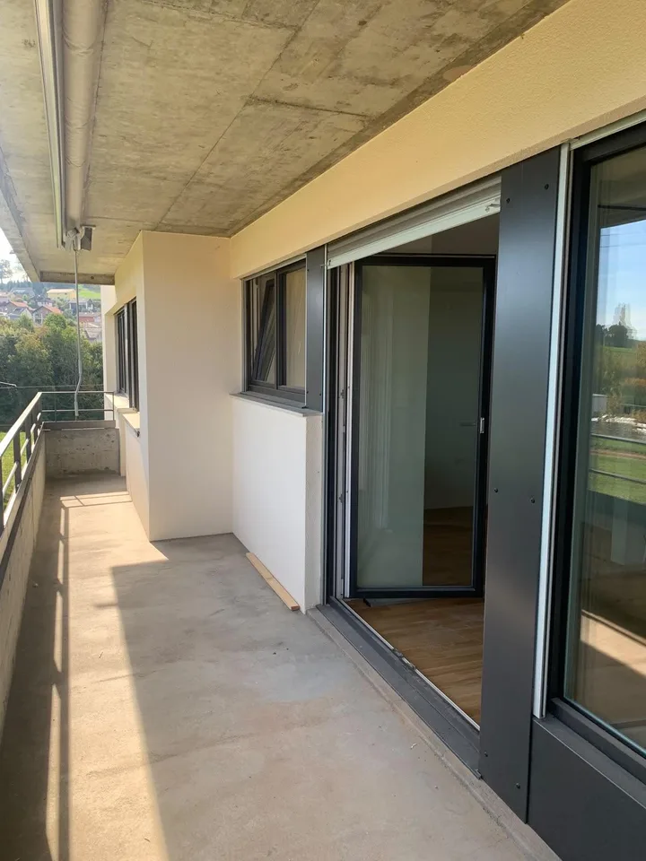 Ihr neues Zuhause wartet: frisch sanierte 3.5 Zimmer – photo 6 sur 17