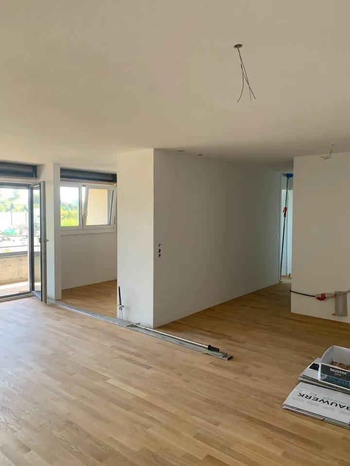 Ihr neues Zuhause wartet: frisch sanierte 3.5 Zimmer – photo 3 sur 17