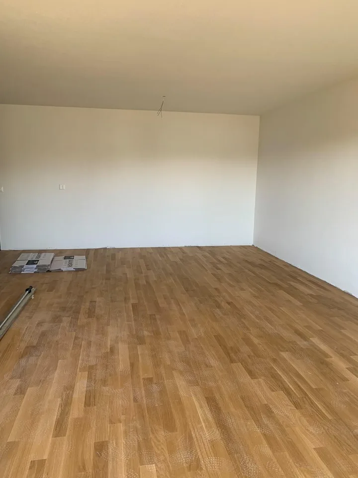 Ihr neues Zuhause wartet: frisch sanierte 3.5 Zimmer – photo 4 sur 17