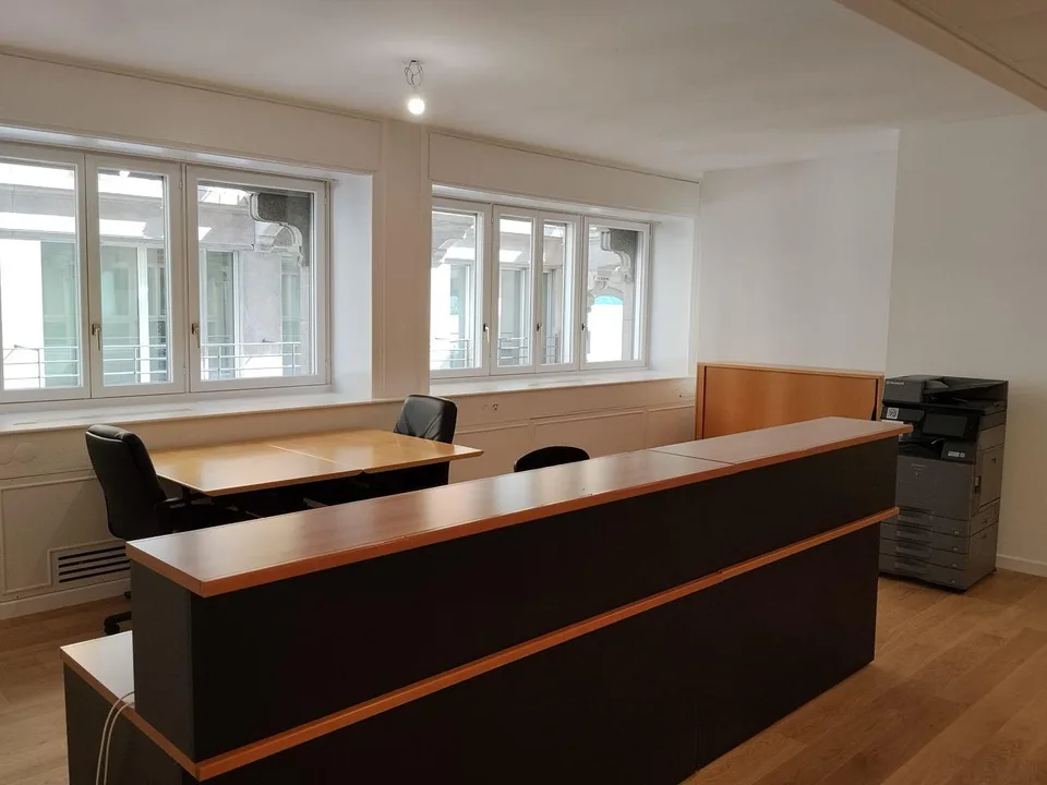Lugano centro, affittasi comodo ufficio in posizione strategica – photo 2 of 8