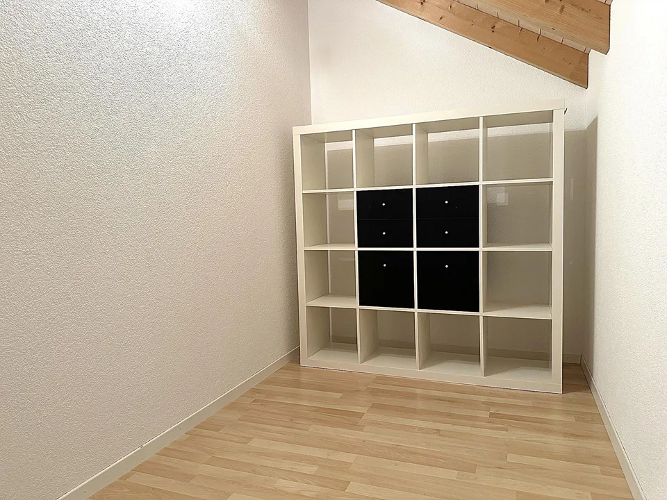 GERÄUMIG & GEPFLEGT MIT BALKON – Foto 5 von 7