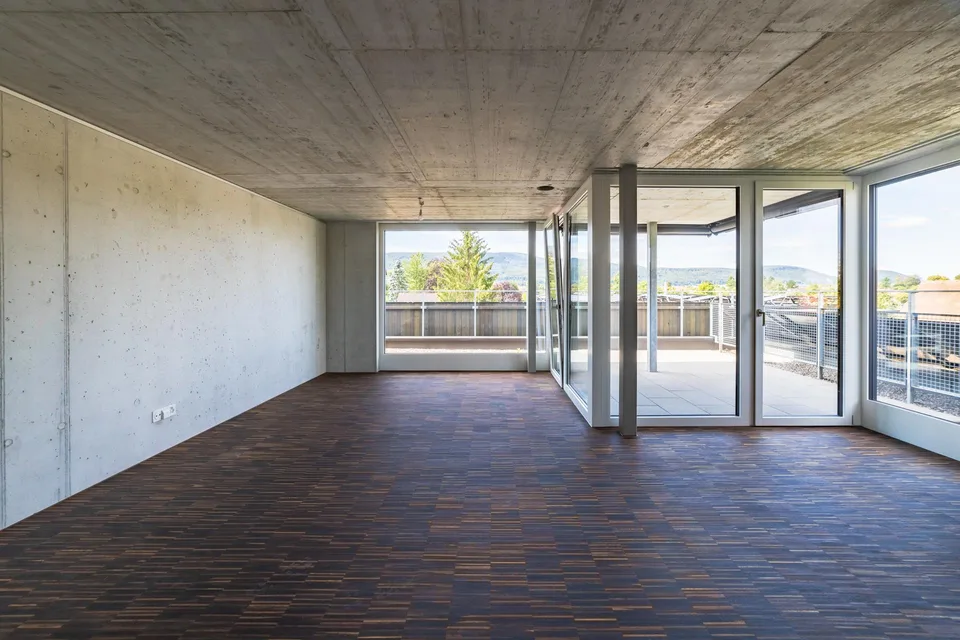 Wohnung Dachgeschoss mit 3.5 Zimmern – photo 3 of 9