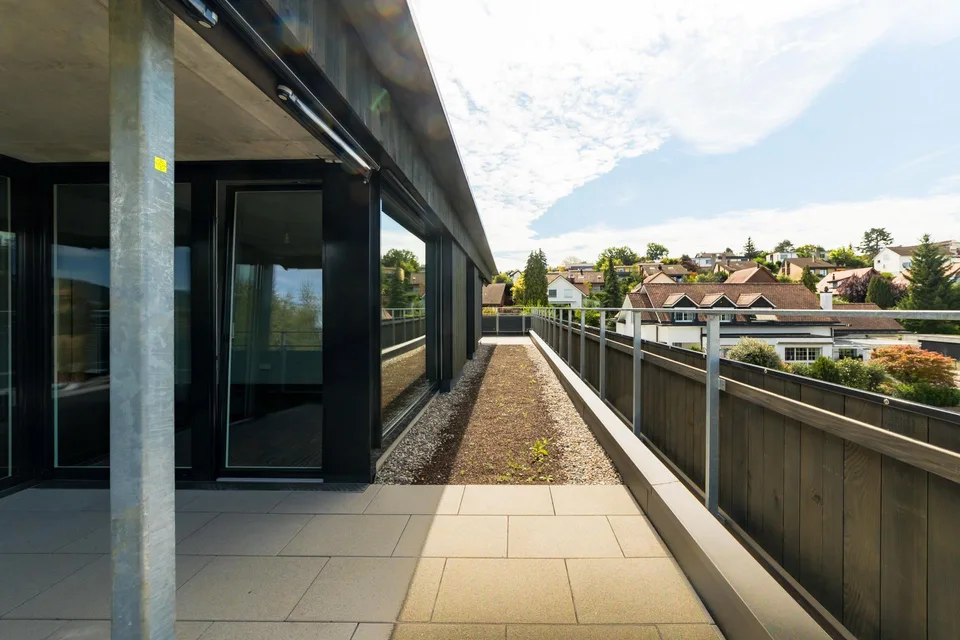 Wohnung Dachgeschoss mit 3.5 Zimmern – photo 4 of 9