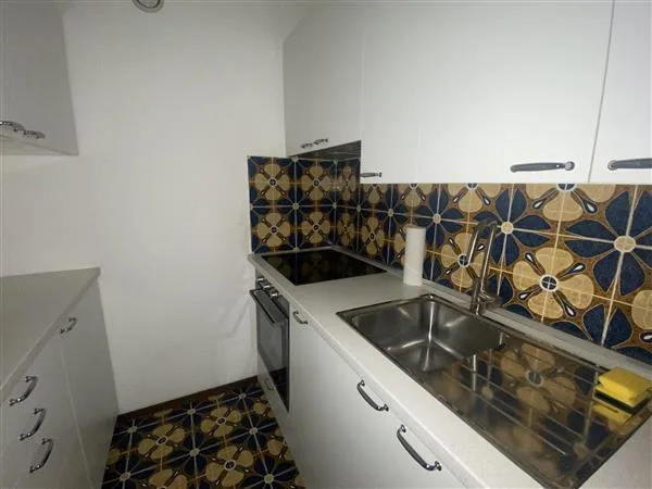Lugano: Eingerichtetes Apartment 2.5 Zimmer – Foto 5 von 5