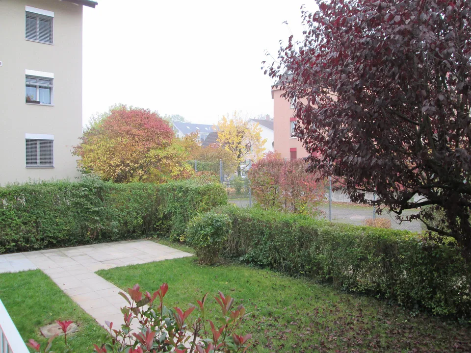 Nähe Lindenplatz an ruhiger Seitenstrasse – Foto 7 von 7