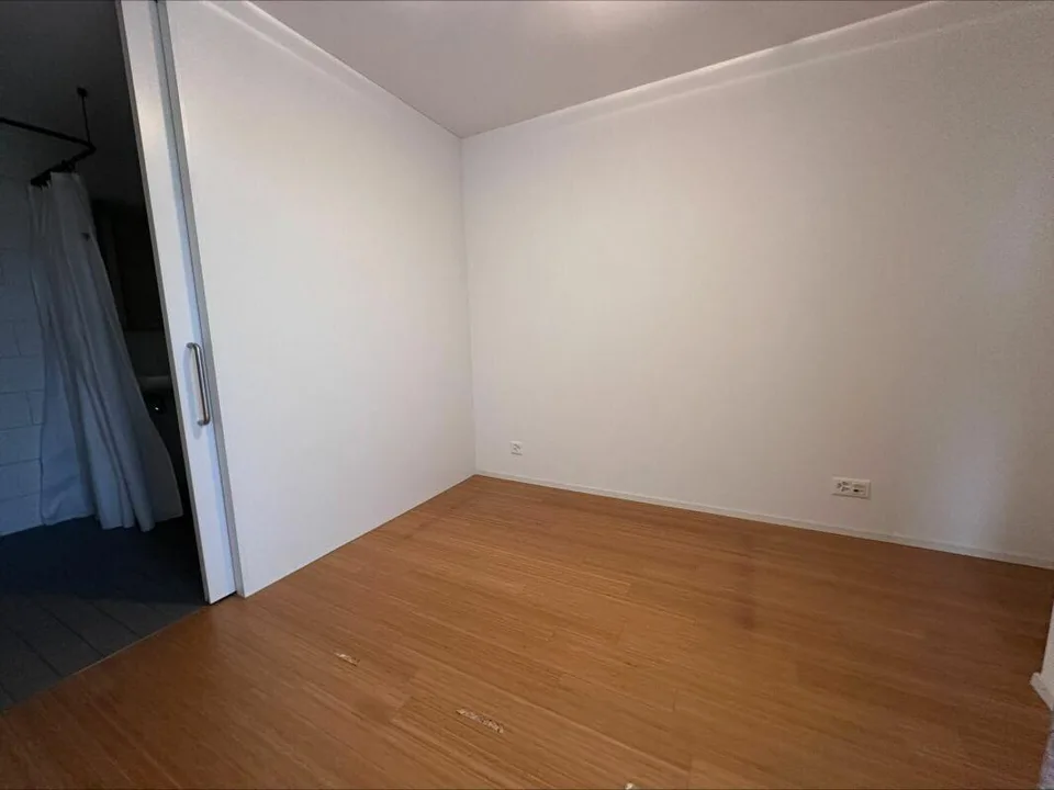 Appartamento per anziani: Appartamento 1 stanza senza barriere vicino al Centro sanitario di Brugg – foto 3 di 7
