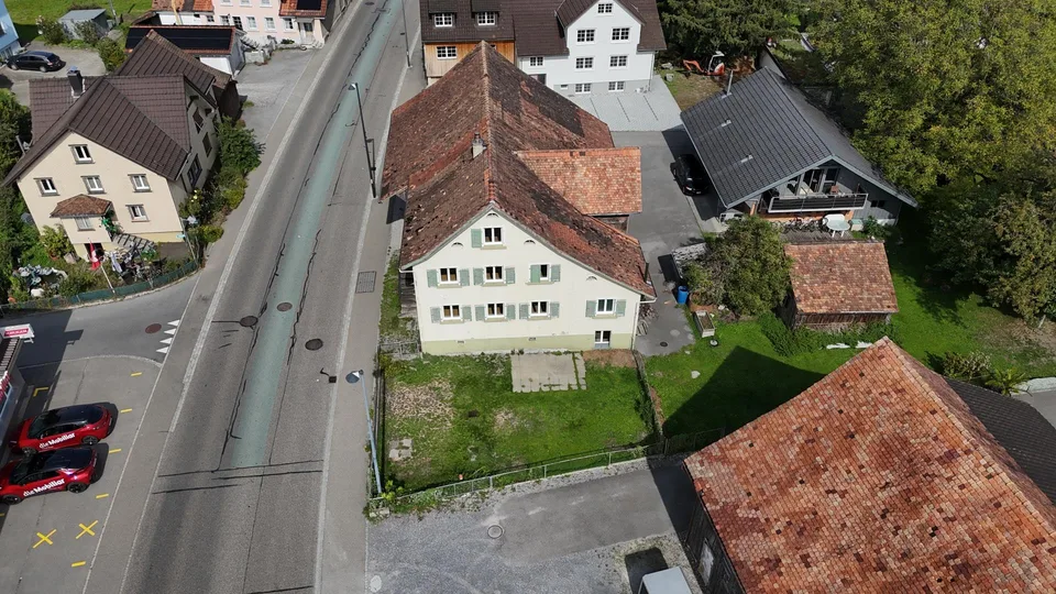 Einfamilienhaus mit Potenzial in Oberriet zu verkaufen! – foto 2 di 20