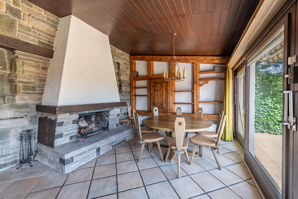 Wohnen, verwirklichen, geniessen - Ein Zuhause mit Pool, Werkstatt ... – photo 5 of 13
