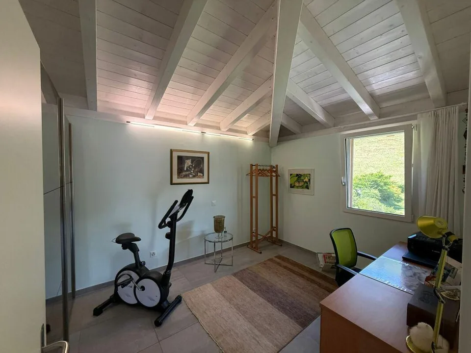 Geräumige Wohnung mit privater Garage – Foto 6 von 8