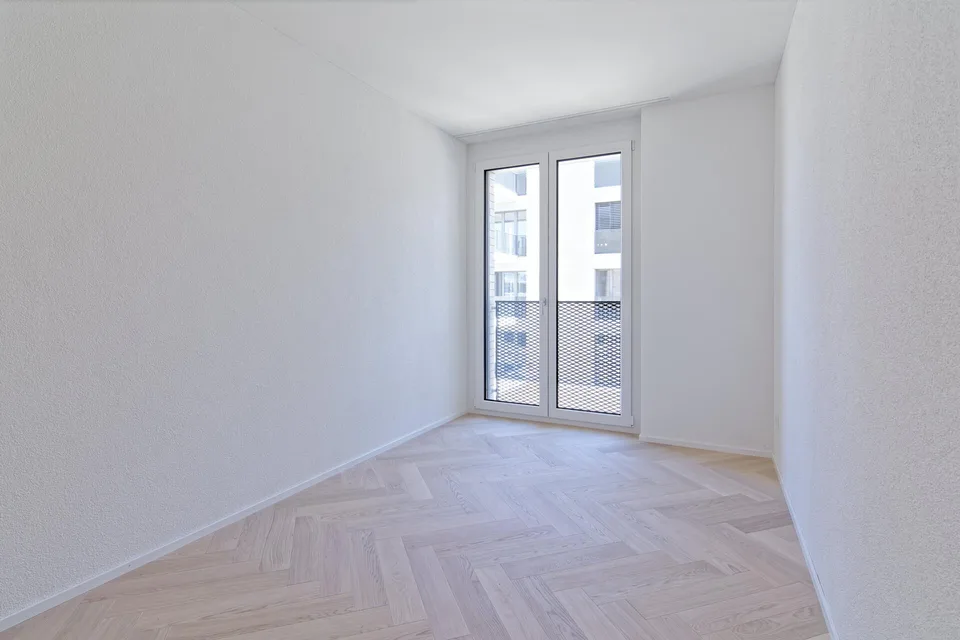 Erstbezug grosse 4.5-Zimmer-Eigentumswohnung mit Lift und Terrasse – photo 8 sur 23