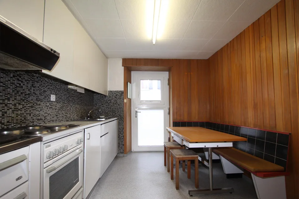 Historisches Haus mit viel Potenzial in Platta – foto 6 di 17
