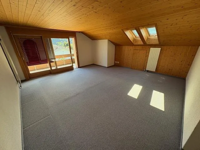 neu 2-Zimmerwohnung im Dachgeschoss und Nebenraum, inkl. Garage – foto 6 di 21