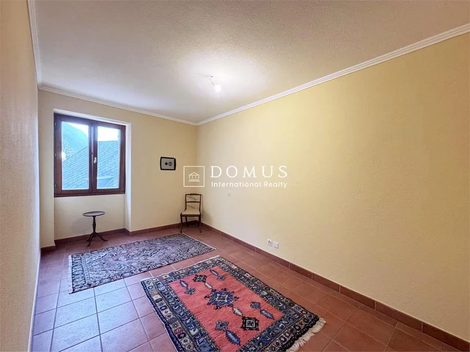 Ampio appartamento con piscina – Foto 7 von 13