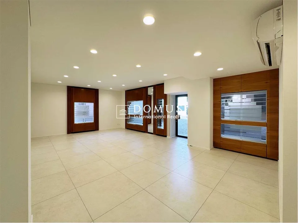 Palazzo storico rinnovato in centro – Foto 10 von 13