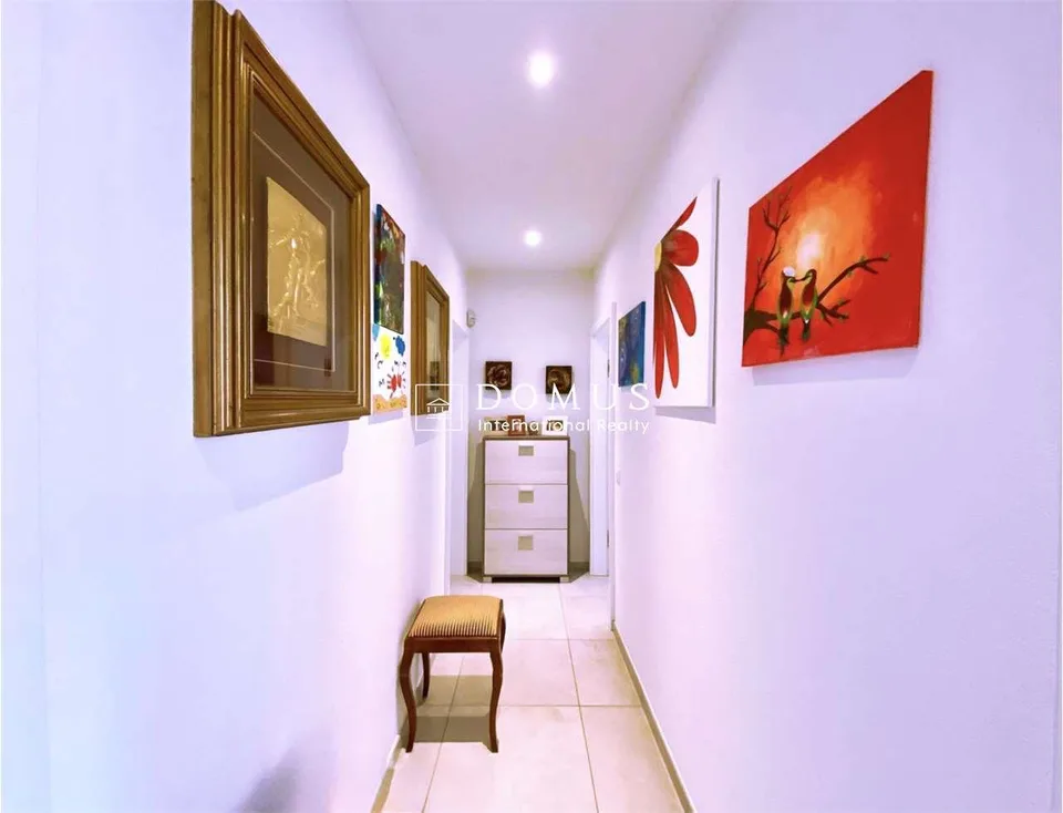Signorile e ampio appartamento con generosa terrazza – Foto 13 von 13