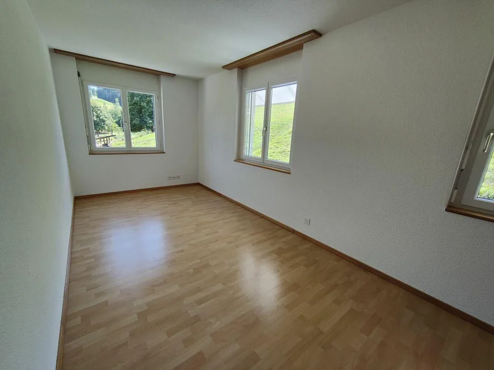 Leben wie im Einfamilienhaus - schöne 5.5 Zimmer Maisonettewohnung – Foto 8 von 14