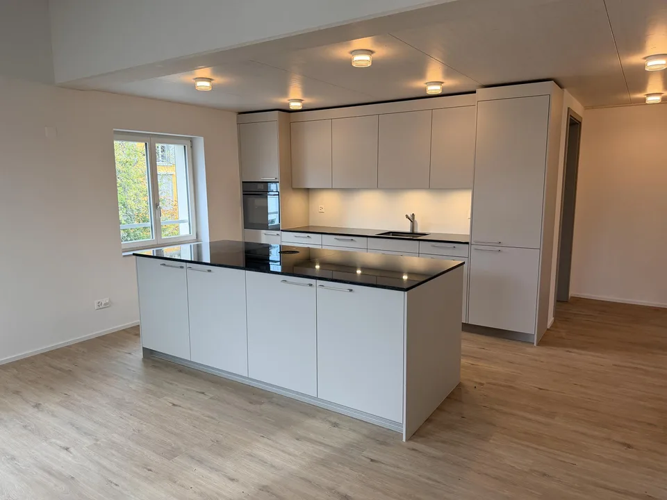 GROSSZÜGIGE MAISONETTE MIT DACHCHARME IM ERSTBEZUG – Foto 2 von 20