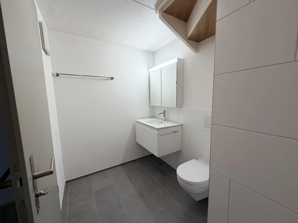 GROSSZÜGIGE MAISONETTE MIT DACHCHARME IM ERSTBEZUG – Foto 12 von 20