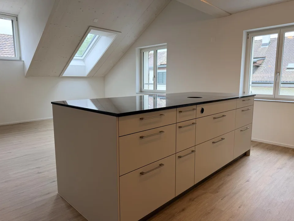 GROSSZÜGIGE MAISONETTE MIT DACHCHARME IM ERSTBEZUG – Foto 3 von 20