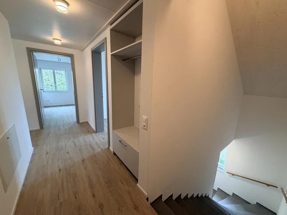 GROSSZÜGIGE MAISONETTE MIT DACHCHARME IM ERSTBEZUG – Foto 7 von 20