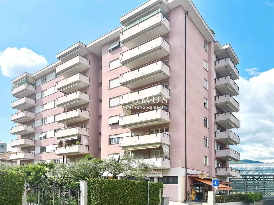 Centrale appartamento di 3.5 locali – Foto 8 von 8
