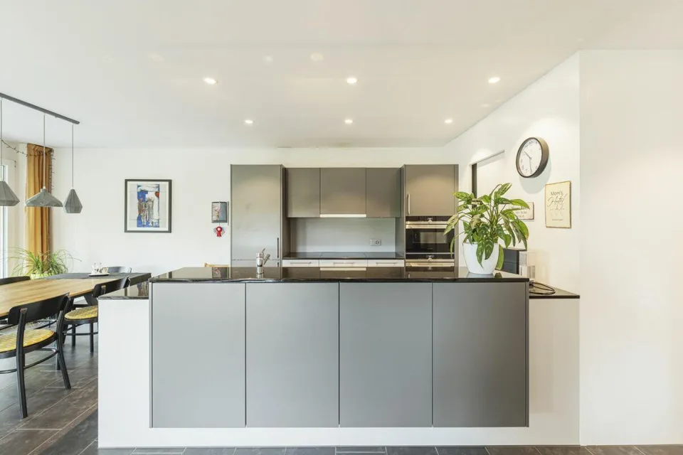MODERNSTE TRAUMWOHNUNG AN PERFEKTER WOHNLAGE IN NEUNKIRCH – photo 8 sur 22